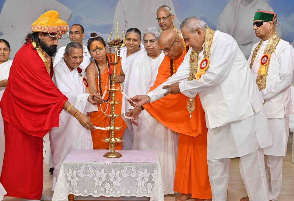 अखिल भारतीय साधु-संत महासम्मेलन -देशभर से 300 से अधिक साधु संत और महात्मा पहुंचे -Sadhu Sant Maha Sammelan